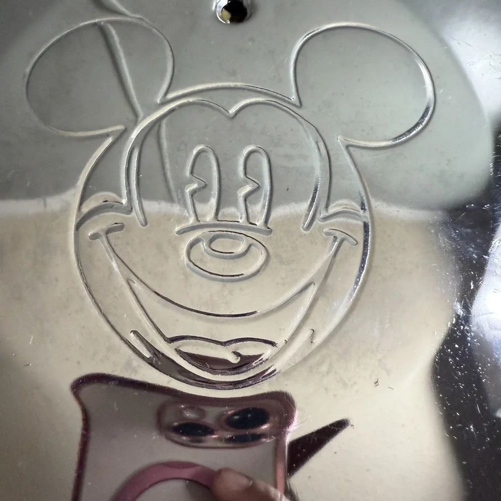 Disney Mickey's Single Waffler VillaWare Mickey Mouse Waffle Maker Model 5555-01